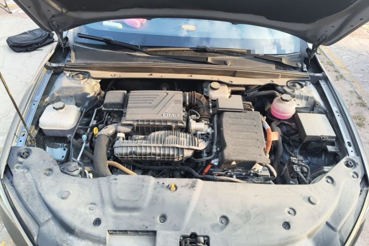 Used BYD Qin PLUS 2024 HONOR Edition DM-i 55KM Leading Model Engine Bay