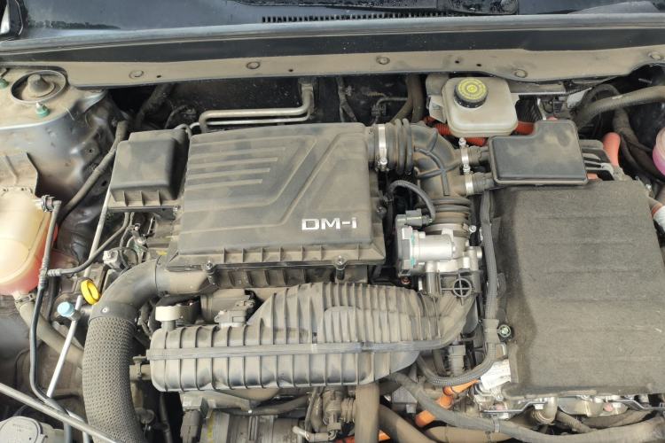 Used BYD Qin PLUS 2024 HONOR Edition DM-i 55KM Leading Model Engine Bay