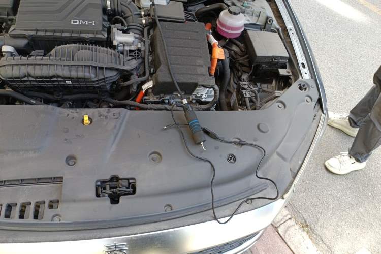 Used BYD Qin PLUS 2024 HONOR Edition DM-i 55KM Leading Model Engine Bay Left