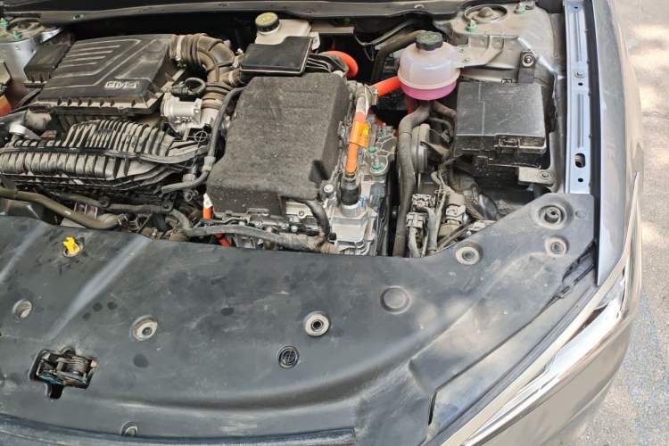 Used BYD Qin PLUS 2024 HONOR Edition DM-i 55KM Leading Model Engine Bay Left