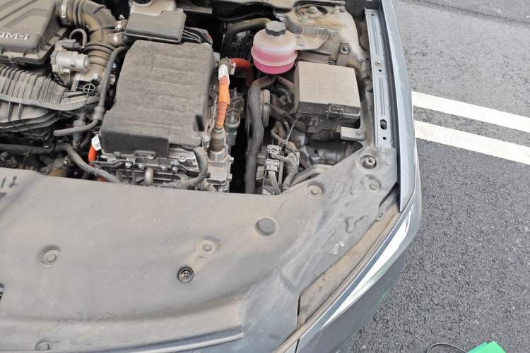 Used BYD Qin PLUS 2024 HONOR Edition DM-i 55KM Leading Model Engine Bay Left