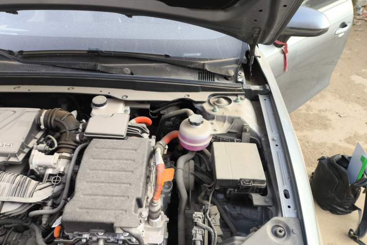 Used BYD Qin PLUS 2024 HONOR Edition DM-i 55KM Leading Model Engine Bay Left