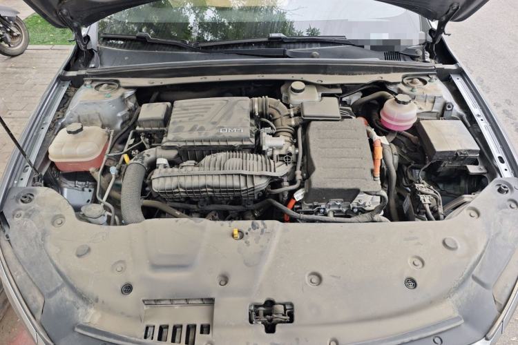 Used BYD Qin PLUS 2024 HONOR Edition DM-i 55KM Leading Model Engine Bay