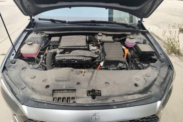 Used BYD Qin PLUS 2024 HONOR Edition DM-i 55KM Leading Model Engine Bay