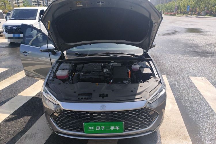 Used BYD Qin PLUS 2024 HONOR Edition DM-i 55KM Leading Model Engine Bay