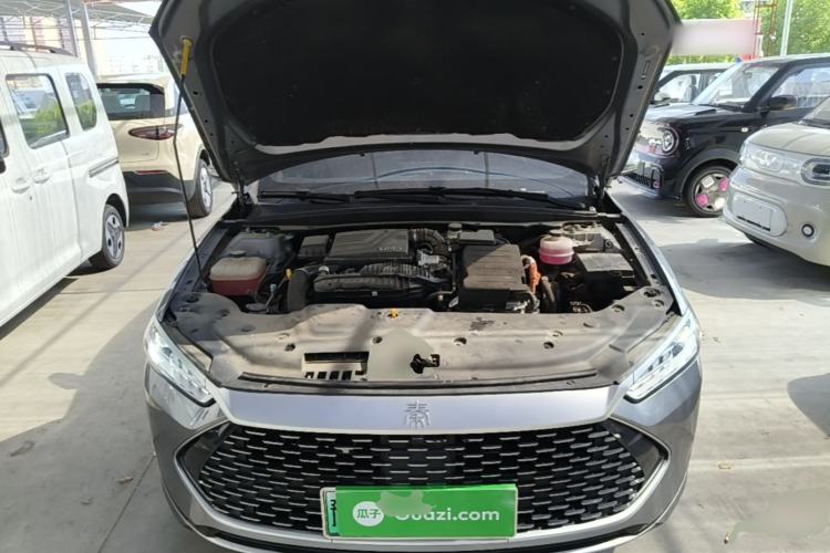 Used BYD Qin PLUS 2024 HONOR Edition DM-i 55KM Leading Model Engine Bay