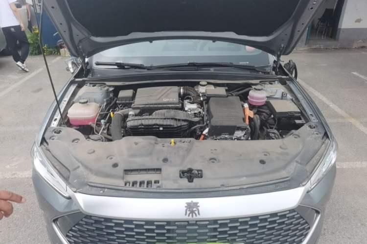 Used BYD Qin PLUS 2024 HONOR Edition DM-i 55KM Leading Model Engine Bay