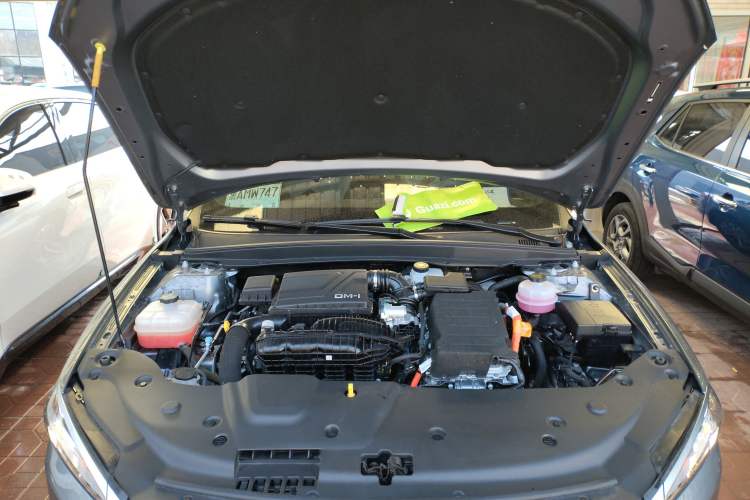 Used BYD Qin PLUS 2024 HONOR Edition DM-i 55KM Leading Model Engine Bay
