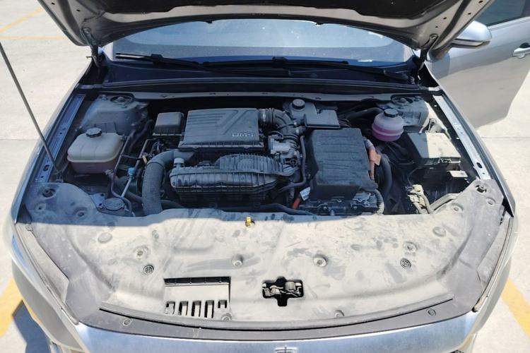Used BYD Qin PLUS 2024 HONOR Edition DM-i 55KM Leading Model Engine Bay