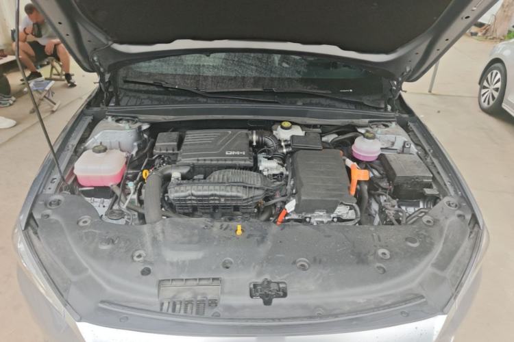 Used BYD Qin PLUS 2024 HONOR Edition DM-i 55KM Leading Model Engine Bay