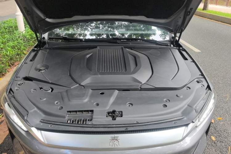 Used BYD Qin PLUS 2024 Honor Edition EV 510KM Leading Model Engine Bay