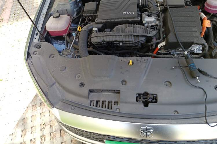 Used BYD Qin PLUS 2024 HONOR Edition DM-i 55KM Leading Model Engine Bay Right