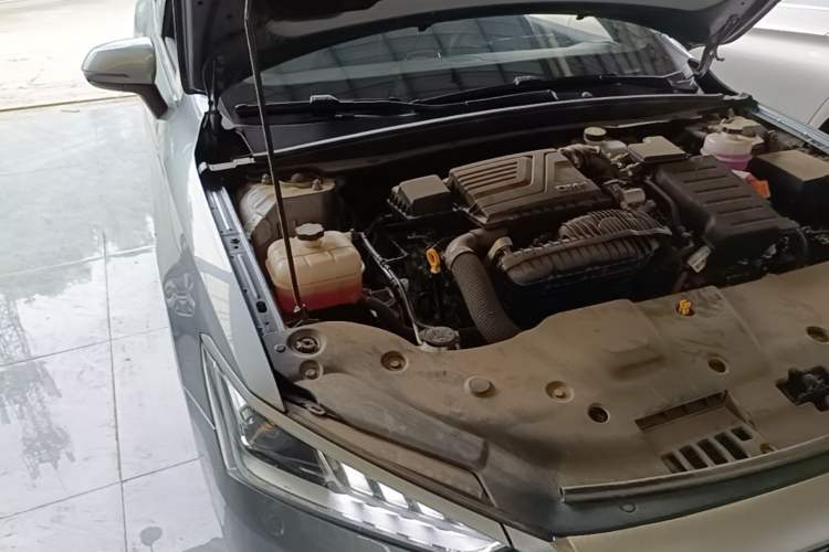 Used BYD Qin PLUS 2024 HONOR Edition DM-i 55KM Leading Model Engine Bay Right