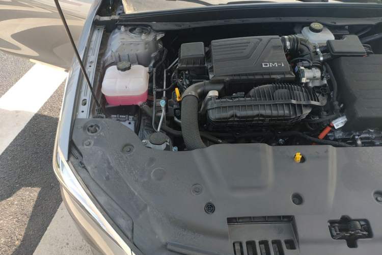 Used BYD Qin PLUS 2024 HONOR Edition DM-i 55KM Leading Model Engine Bay Right