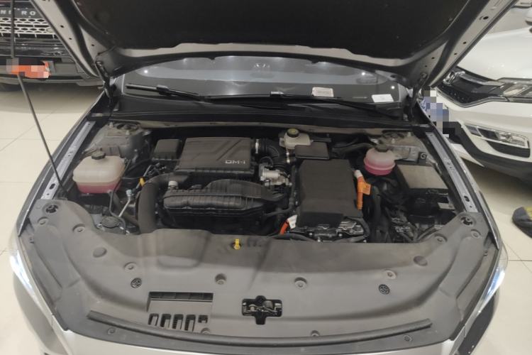 Used BYD Qin PLUS 2024 HONOR Edition DM-i 120KM Leading Model Engine Bay