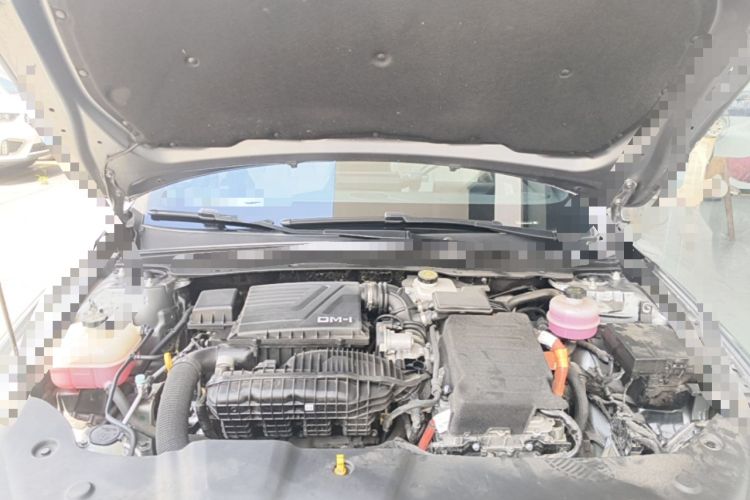 Used BYD Qin PLUS 2024 HONOR Edition DM-i 55KM Leading Model Engine Bay