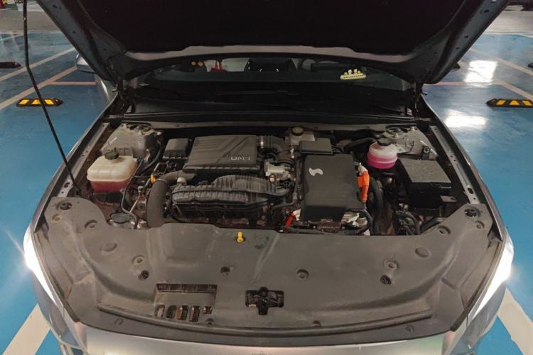 Used BYD Qin PLUS 2024 HONOR Edition DM-i 55KM Leading Model Engine Bay