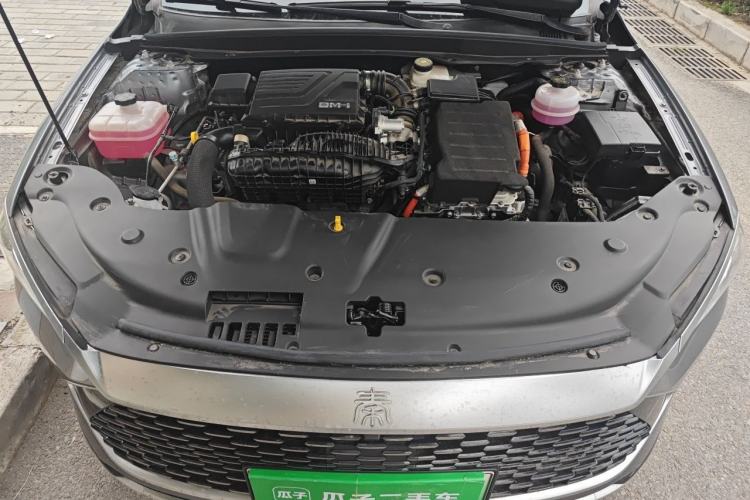 Used BYD Qin PLUS 2024 HONOR Edition DM-i 55KM Leading Model Engine Bay