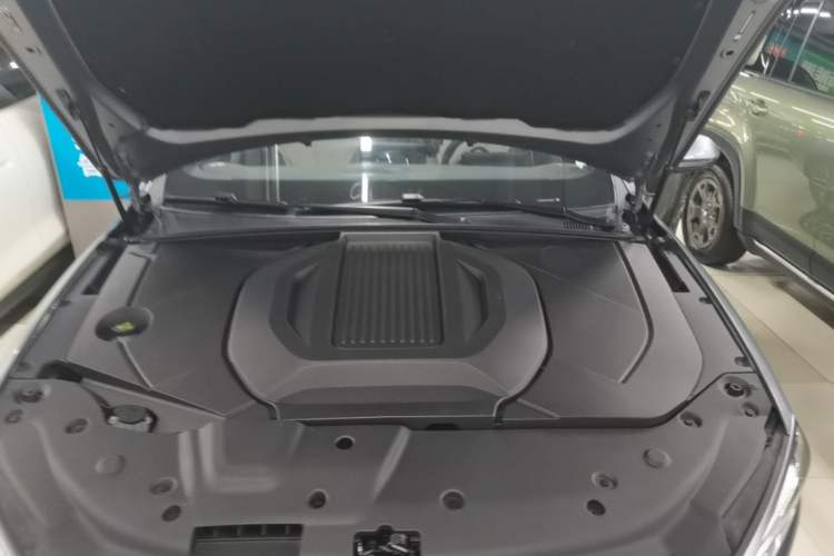 Used BYD Qin PLUS 2024 Honor Edition EV 510KM Leading Model Engine Bay