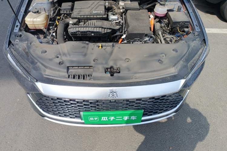 Used BYD Qin PLUS 2024 HONOR Edition DM-i 55KM Leading Model Engine Bay