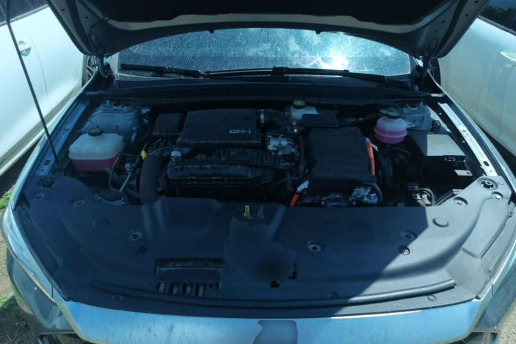 Used BYD Qin PLUS 2024 HONOR Edition DM-i 55KM Leading Model Engine Bay