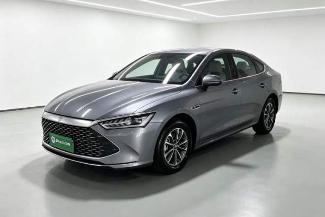 BYD Qin PLUS 2024 HONOR Edition DM-i 55KM Leading Model d’occasion