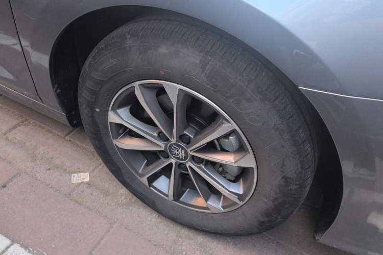 Used BYD Qin PLUS 2024 HONOR Edition DM-i 55KM Leading Model Exterior 1