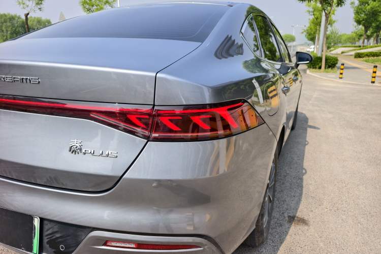 Used BYD Qin PLUS 2024 HONOR Edition DM-i 55KM Leading Model Exterior 10