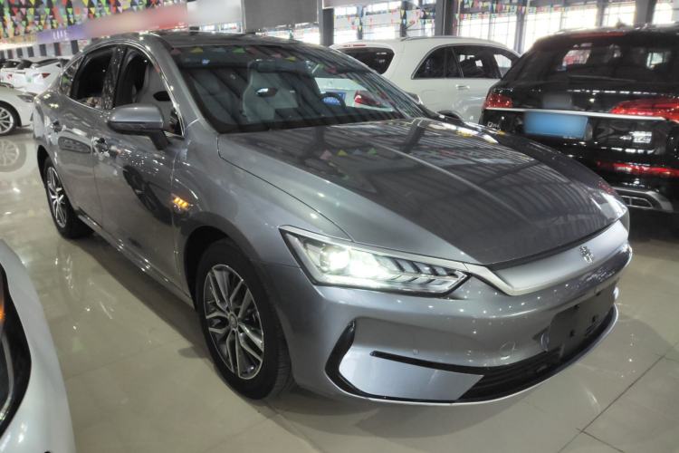 Used BYD Qin PLUS 2024 Honor Edition EV 510KM Excellence Model Exterior 2
