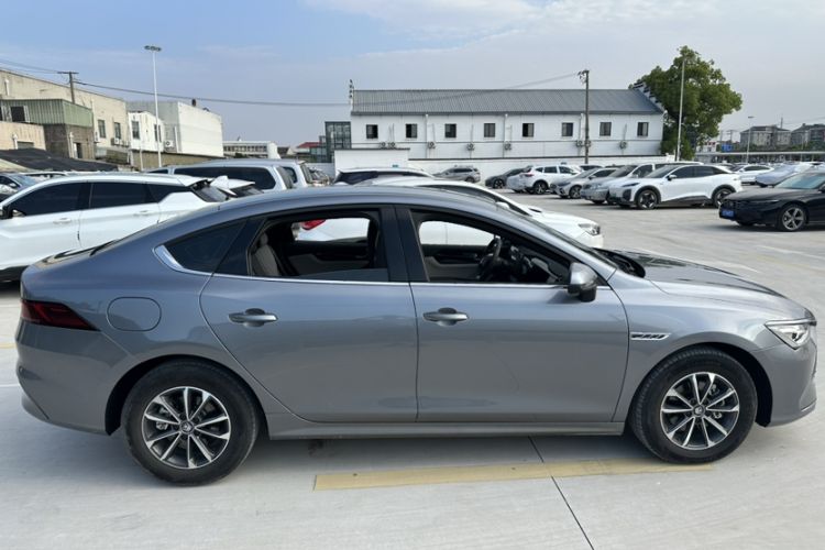 Used BYD Qin PLUS 2024 HONOR Edition DM-i 55KM Leading Model Exterior 2
