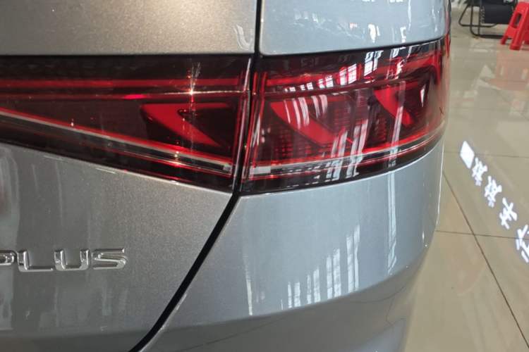 Used BYD Qin PLUS 2024 HONOR Edition DM-i 55KM Leading Model Exterior 3