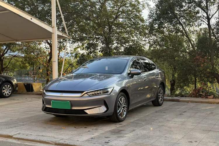 Used BYD Qin PLUS 2024 Honor Edition EV 420KM Leading Model Exterior 3