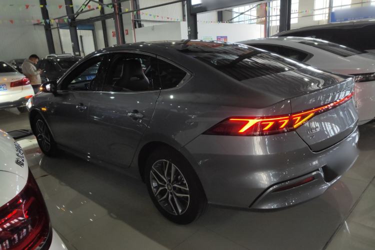 Used BYD Qin PLUS 2024 Honor Edition EV 510KM Excellence Model Exterior 3