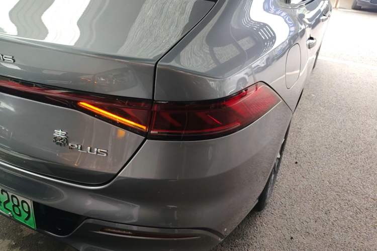 Used BYD Qin PLUS 2024 HONOR Edition DM-i 55KM Leading Model Exterior 3