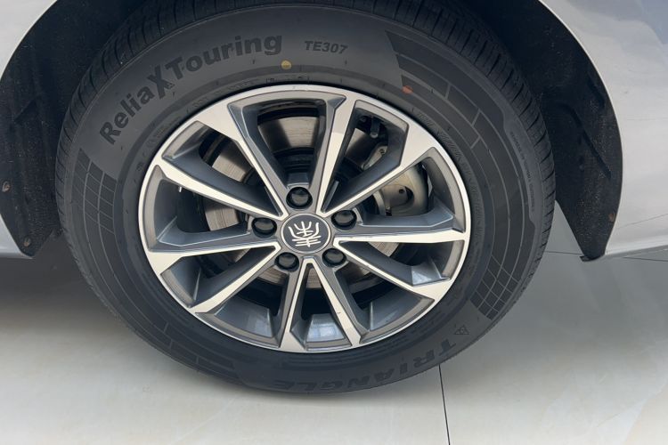Used BYD Qin PLUS 2024 HONOR Edition DM-i 55KM Leading Model Exterior 3