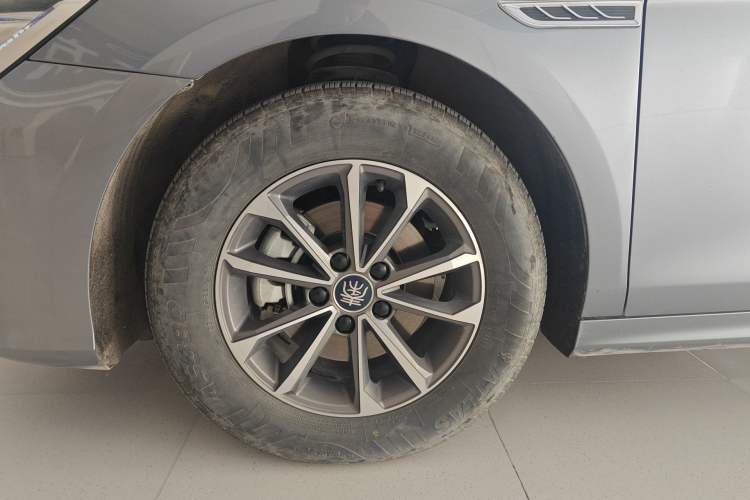 Used BYD Qin PLUS 2024 HONOR Edition DM-i 55KM Leading Model Exterior 4