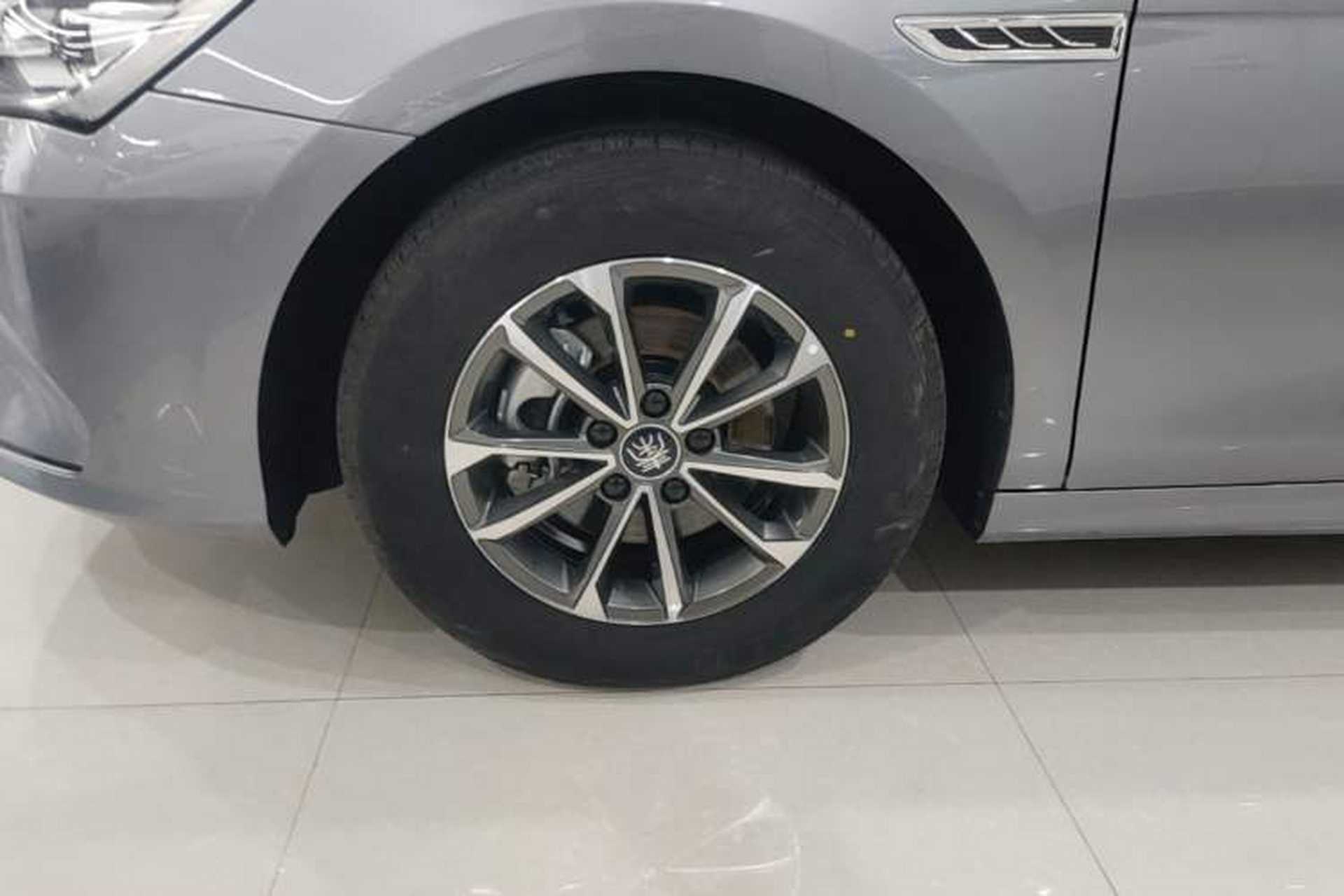 Used BYD Qin PLUS 2024 HONOR Edition DM-i 55KM Leading Model Exterior 4
