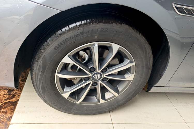 Used BYD Qin PLUS 2024 HONOR Edition DM-i 55KM Leading Model Exterior 4