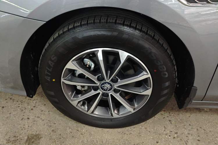 Used BYD Qin PLUS 2024 HONOR Edition DM-i 55KM Leading Model Exterior 4