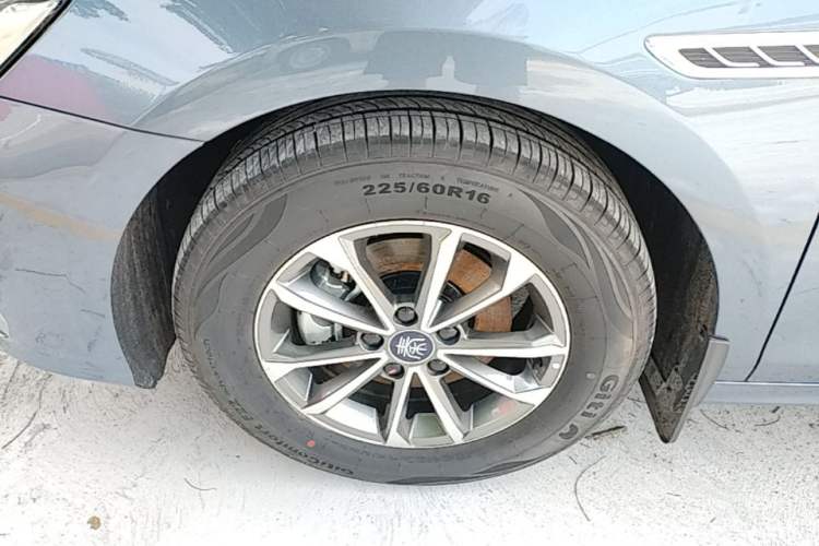 Used BYD Qin PLUS 2024 HONOR Edition DM-i 55KM Leading Model Exterior 4