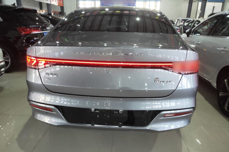 Used BYD Qin PLUS 2024 Honor Edition EV 510KM Excellence Model Exterior 4
