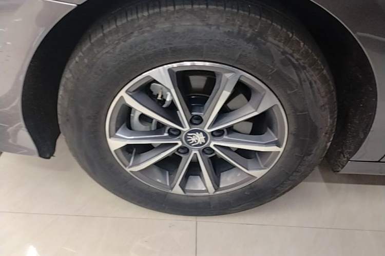 Used BYD Qin PLUS 2024 HONOR Edition DM-i 55KM Leading Model Exterior 4