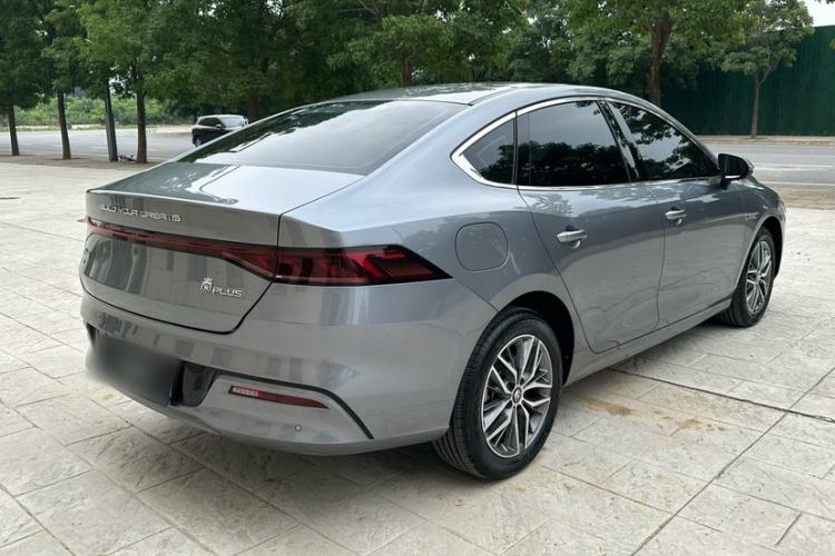 Used BYD Qin PLUS 2024 Honor Edition EV 420KM Beyond Model Exterior 4