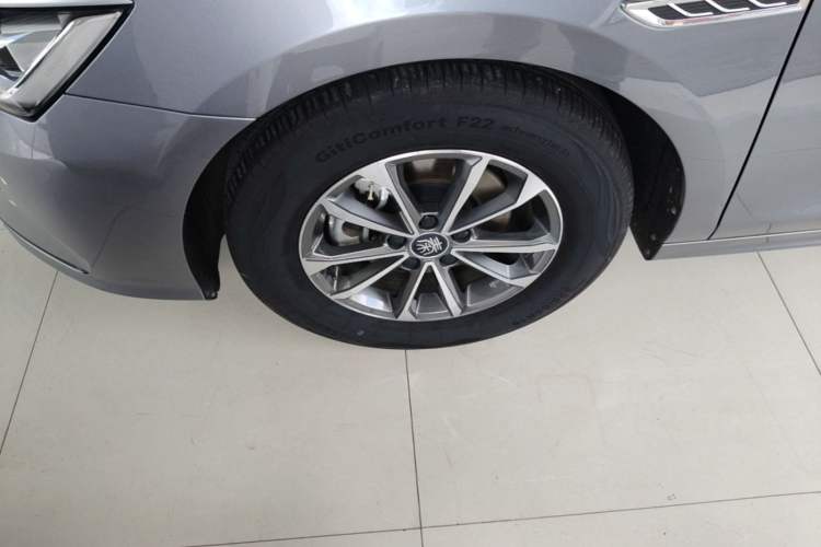 Used BYD Qin PLUS 2024 HONOR Edition DM-i 55KM Leading Model Exterior 4