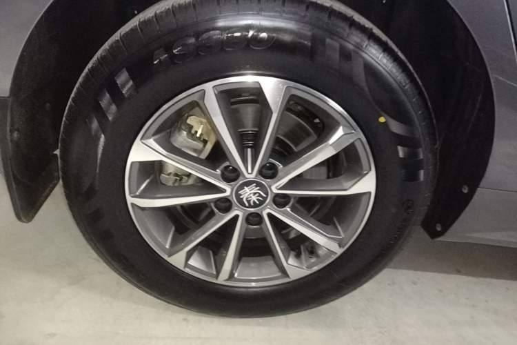 Used BYD Qin PLUS 2024 HONOR Edition DM-i 55KM Leading Model Exterior 5