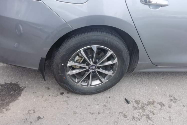 Used BYD Qin PLUS 2024 HONOR Edition DM-i 55KM Leading Model Exterior 5