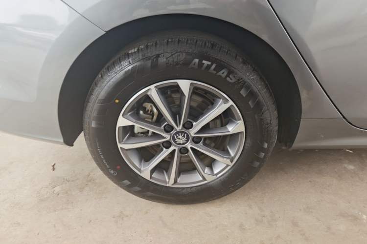 Used BYD Qin PLUS 2024 HONOR Edition DM-i 55KM Leading Model Exterior 5