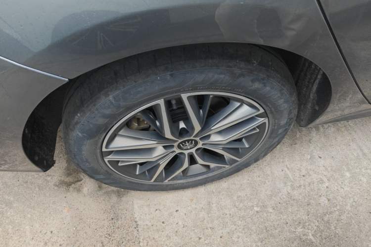 Used BYD Qin PLUS 2024 Honor Edition EV 510KM Leading Model Exterior 5