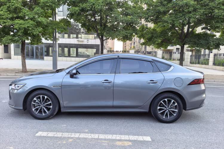 Used BYD Qin PLUS 2024 HONOR Edition DM-i 55KM Leading Model Exterior 6