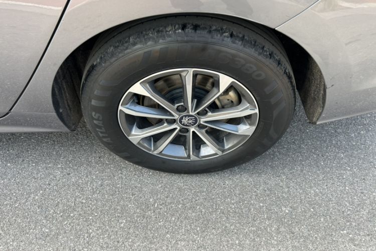 Used BYD Qin PLUS 2024 HONOR Edition DM-i 55KM Leading Model Exterior 6